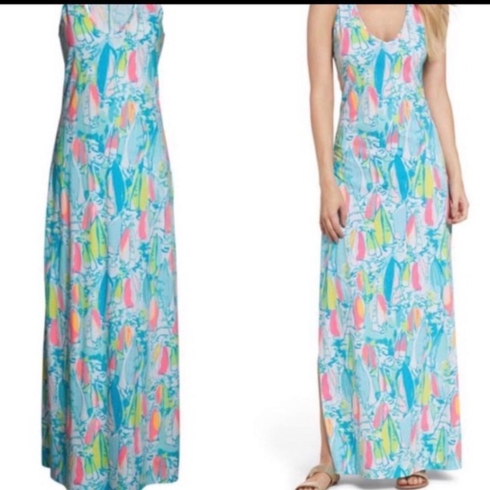 Lilly Pulitzer Size L blue multi Keri beach and bar